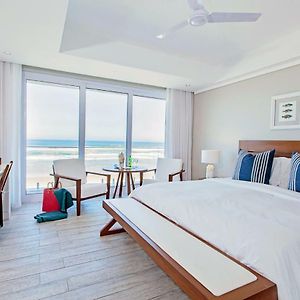 Deluxe Suite Sea View 6